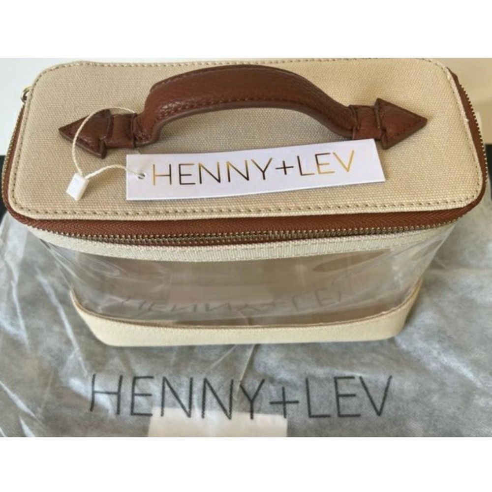 NWT Henny + Lev The max makeup trunk - Picture 2 of 5